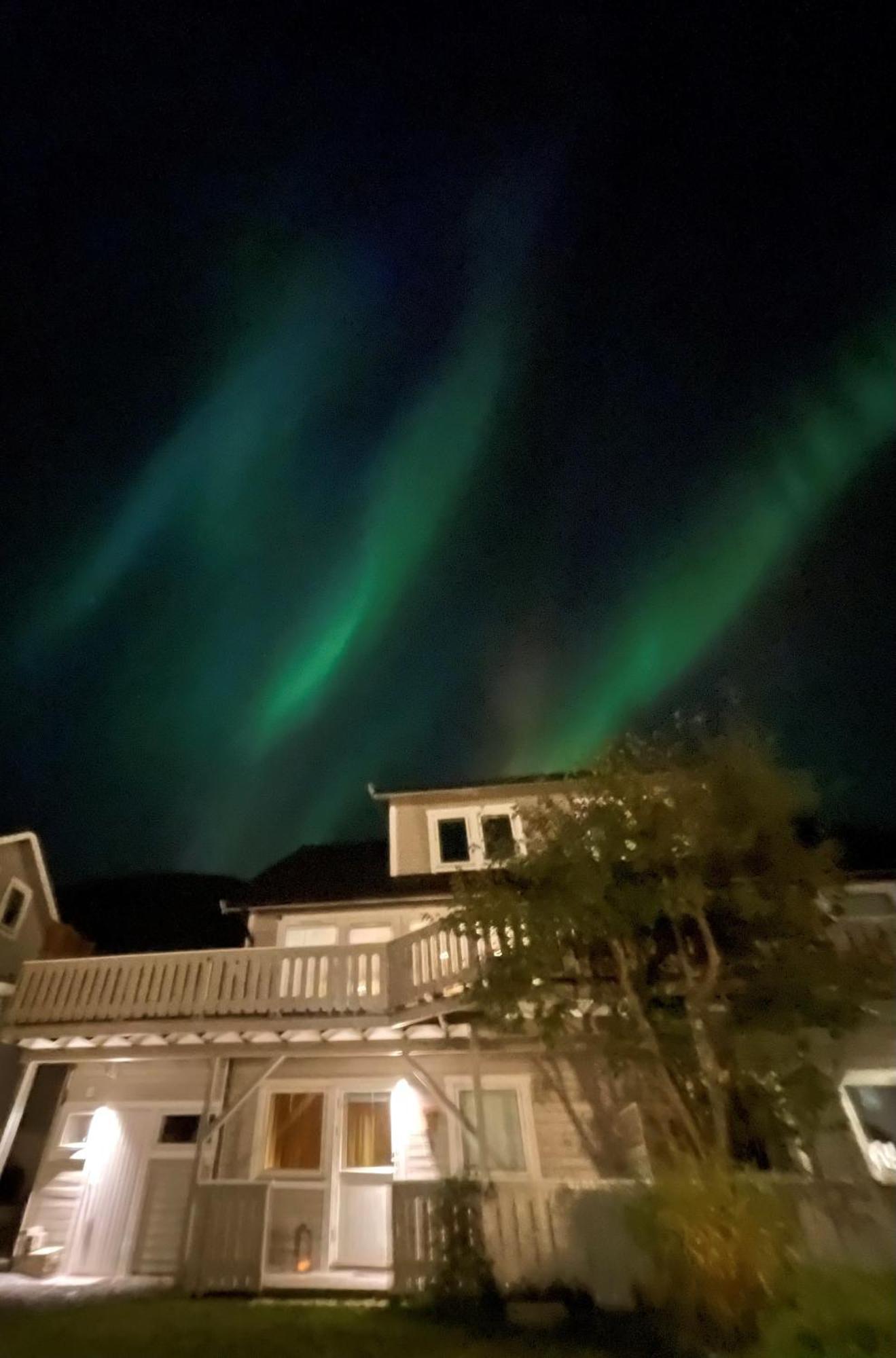 Appartment Close To The City, Ocean And Mountains -トロムソ エクステリア 写真